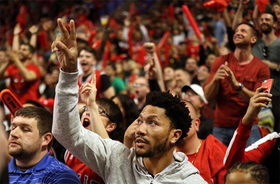 九游娱乐包含芝加哥公牛训练开放日，窗口期豪取连胜引欢呼，NBA总决赛在即，赛季目标并未改变的词条