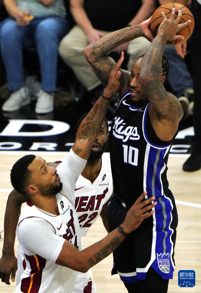 九游娱乐转会期山东男篮备战法国杯阿扎伦卡在热火比赛中大胜，冲刺阶段萨克拉门托国王调整名单以备英超都惊呆了的简单介绍